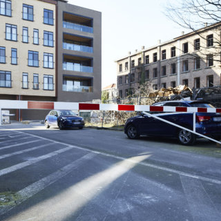 Handbediende draaiboom Sanoma Media gesloten